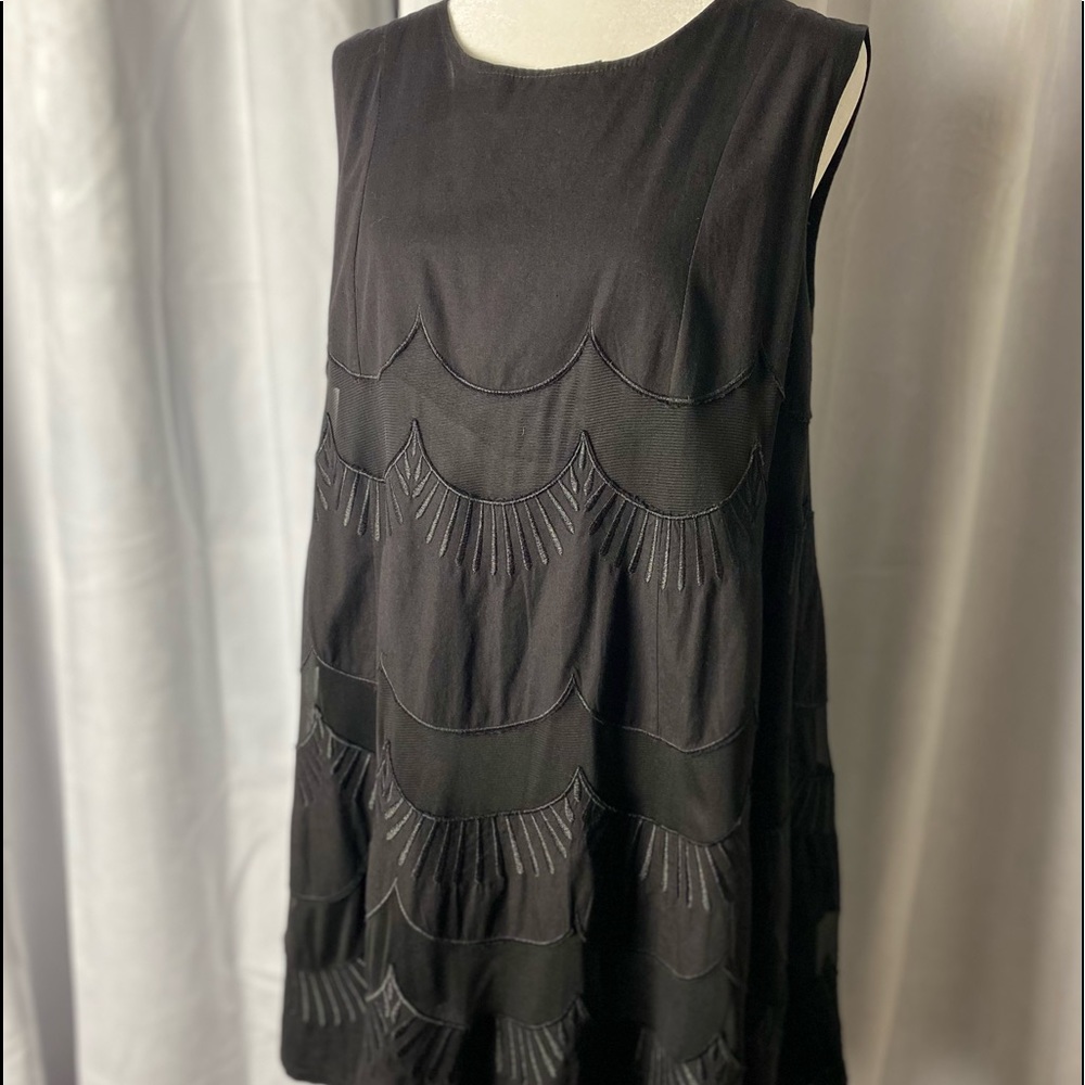 THE HANGER mod mini dress.
